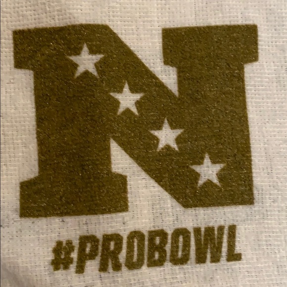 NFL Pro Bowl Towel - SUPER RARE - Picture 5 of 6